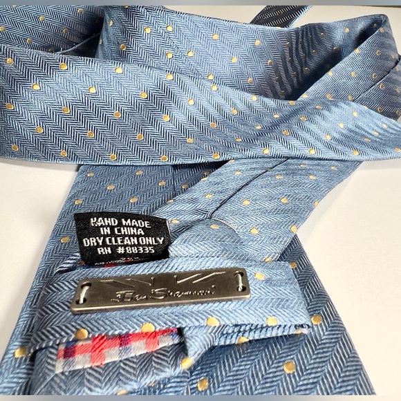 Ben Sherman Tie Modern Light Blue with Gold Polkadots 100% Woven Silk - Picture 9 of 10